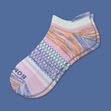 Load image into Gallery viewer, Women's Brush Stripe Ankle Socks