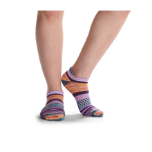 Load image into Gallery viewer, Women's Brush Stripe Ankle Socks