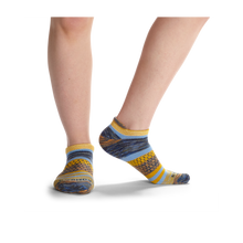 Load image into Gallery viewer, Women's Brush Stripe Ankle Socks