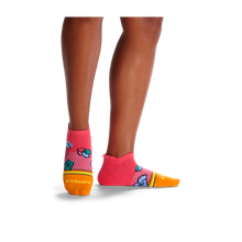 Load image into Gallery viewer, Women's Daydream Floral Ankle Socks