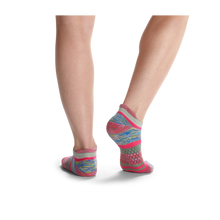 Load image into Gallery viewer, Women's Brush Stripe Ankle Socks