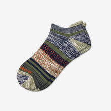 Load image into Gallery viewer, Women's Brush Stripe Ankle Socks