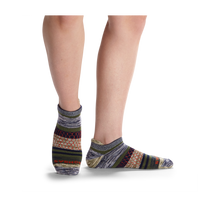 Load image into Gallery viewer, Women's Brush Stripe Ankle Socks