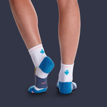 Load image into Gallery viewer, Women's Summer Style Performance Running Quarter Socks
