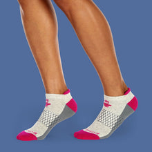 Load image into Gallery viewer, Women's Ankle Sock 4-Pair Gift Box