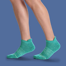 Load image into Gallery viewer, Women's Merino Wool Ankle Sock 4-Pack