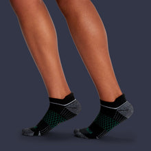 Load image into Gallery viewer, Women's Golf Ankle Sock Caddie