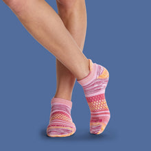 Load image into Gallery viewer, Women's Brush Stripe Ankle Sock 4-Pack