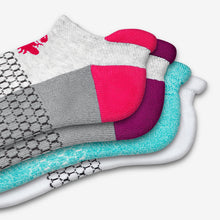 Load image into Gallery viewer, Women's Ankle Sock 8-Pair Gift Box